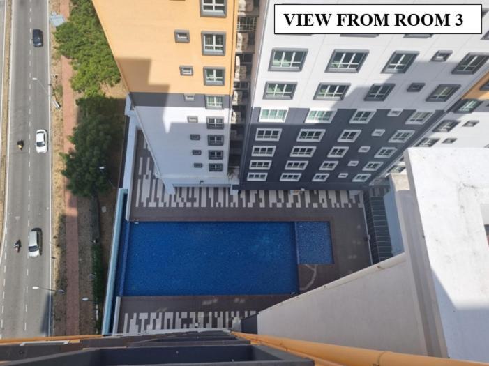 Seaside Haven Homestay Seaview Unit With Pool Opposite Ktcc & Mayang Mall - Pangsapuri Ladang Tanjung Куала-Тренгану Екстер'єр фото