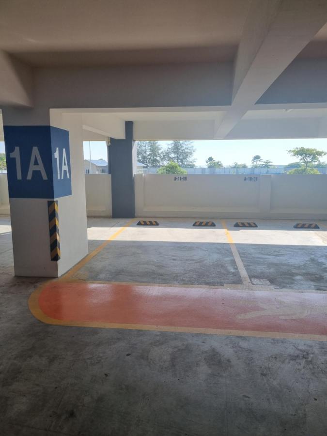 Seaside Haven Homestay Seaview Unit With Pool Opposite Ktcc & Mayang Mall - Pangsapuri Ladang Tanjung Куала-Тренгану Екстер'єр фото