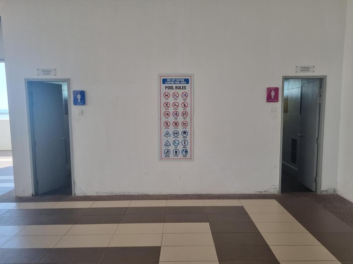 Seaside Haven Homestay Seaview Unit With Pool Opposite Ktcc & Mayang Mall - Pangsapuri Ladang Tanjung Куала-Тренгану Екстер'єр фото
